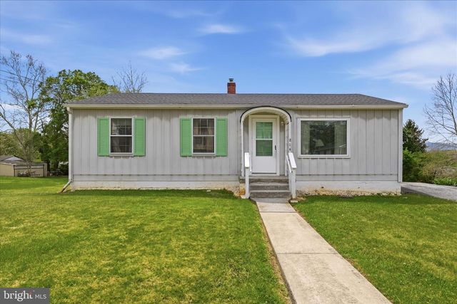 814 W 15TH ST, Front Royal, VA 22630