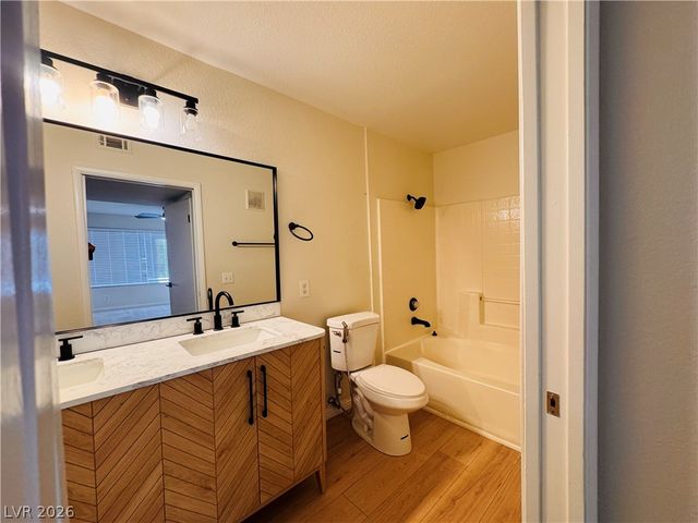 3047 Casey Drive 103, Las Vegas, NV 89120