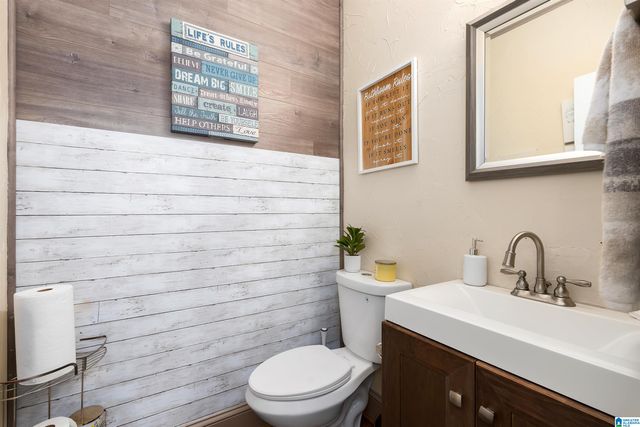 226 ODUM CREST LANE, Hoover, AL 35226