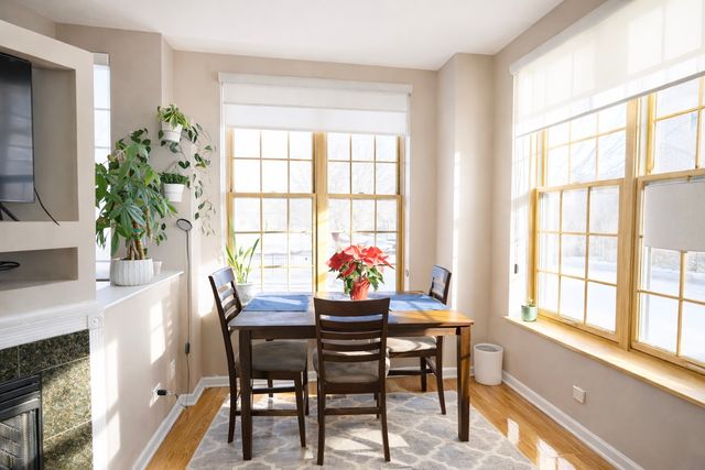 4452 S University Avenue 1S, Chicago, IL 60653