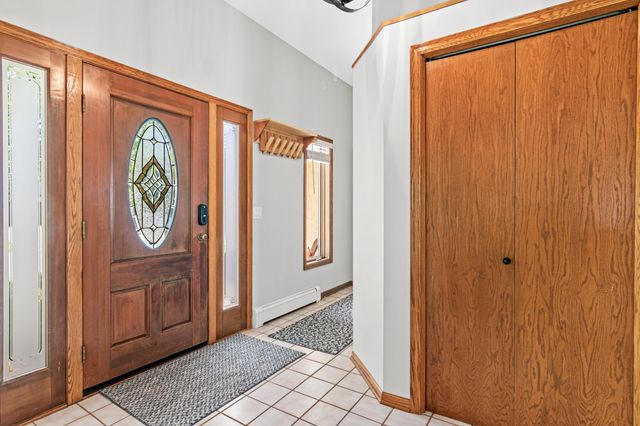 645 Lake Pine Drive, Shoreview, MN 55126