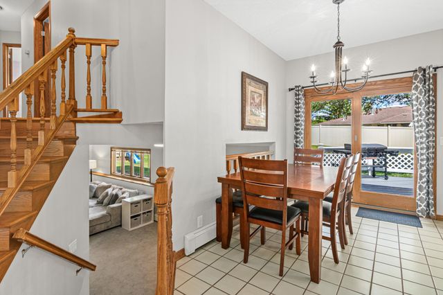 645 Lake Pine Drive, Shoreview, MN 55126