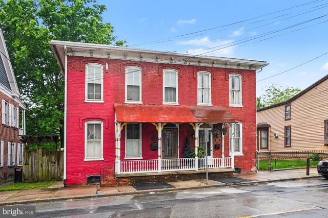 265 N UNION ST, Middletown, PA 17057