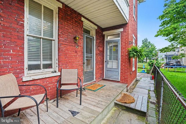 265 N UNION ST, Middletown, PA 17057