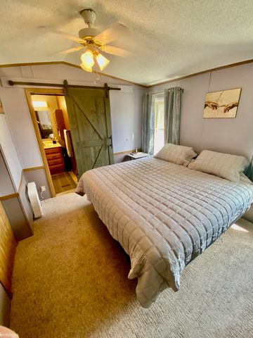1792 Meadowlark Lane, Kimball, MI 48074