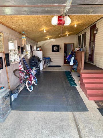 1792 Meadowlark Lane, Kimball, MI 48074