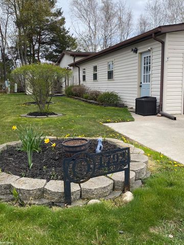1792 Meadowlark Lane, Kimball, MI 48074