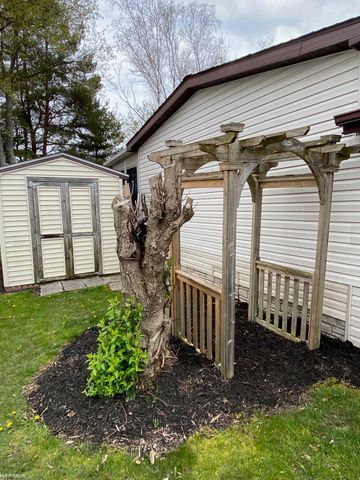 1792 Meadowlark Lane, Kimball, MI 48074