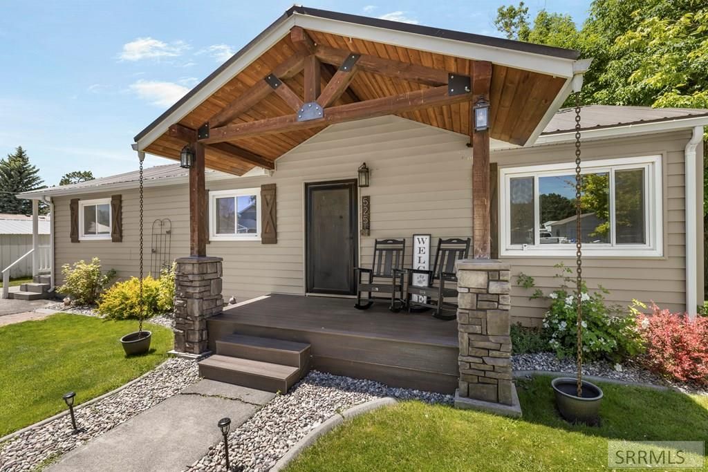 Image 3 of property listing at 525 1 E, Ririe, ID 83443