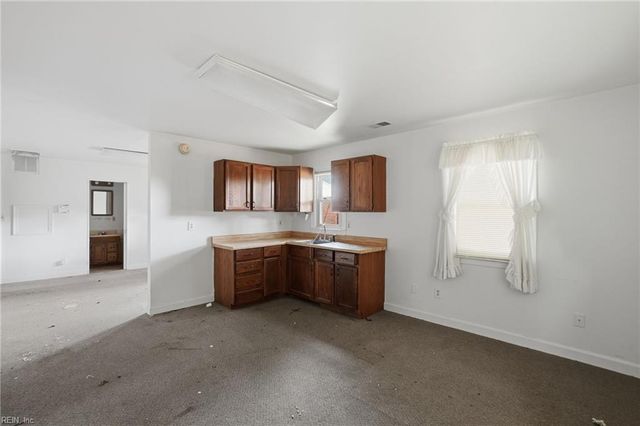 2213 Haywood AVE, Chesapeake, VA 23324