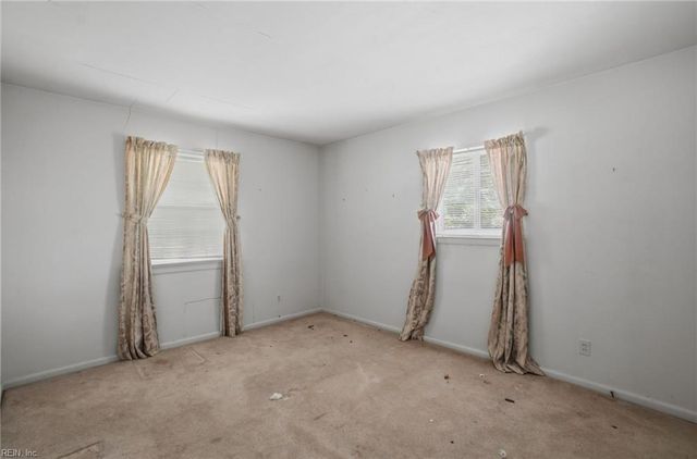 2213 Haywood AVE, Chesapeake, VA 23324