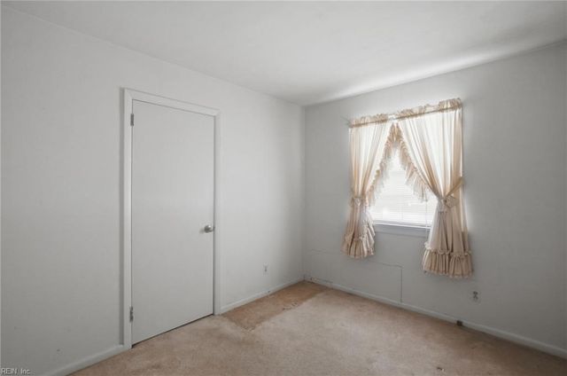 2213 Haywood AVE, Chesapeake, VA 23324