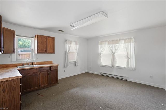2213 Haywood AVE, Chesapeake, VA 23324