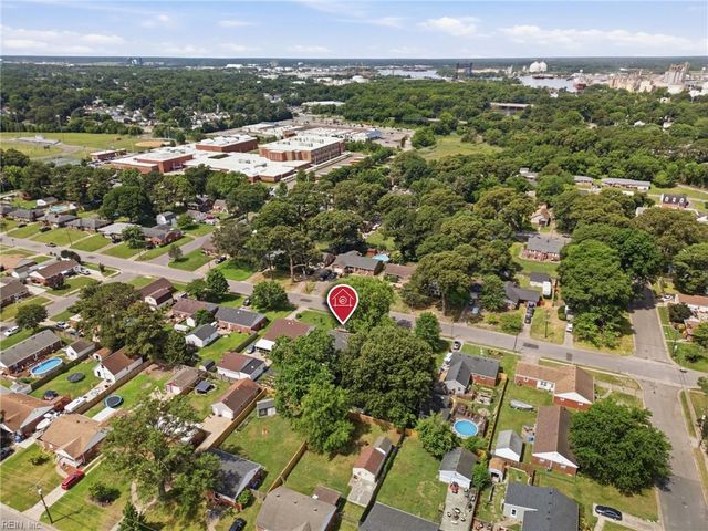 2213 Haywood AVE, Chesapeake, VA 23324