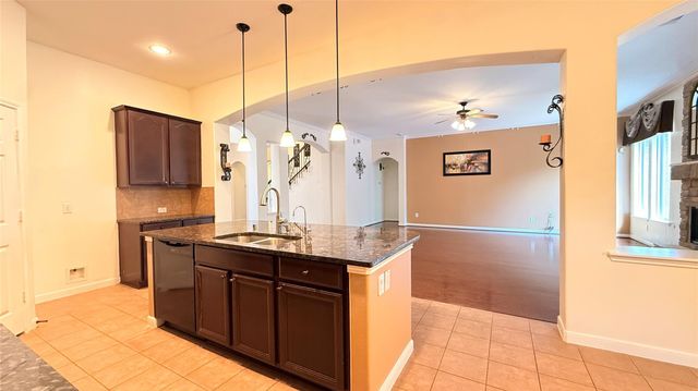 5623 Maverick Bend Lane, Missouri City, TX 77459