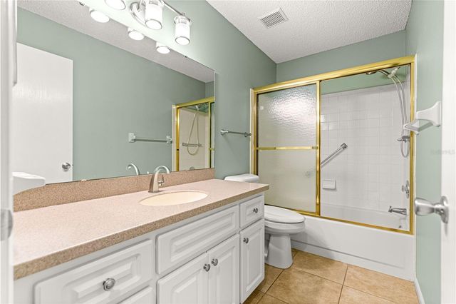 8525 SW 90TH LANE D, Ocala, FL 34481