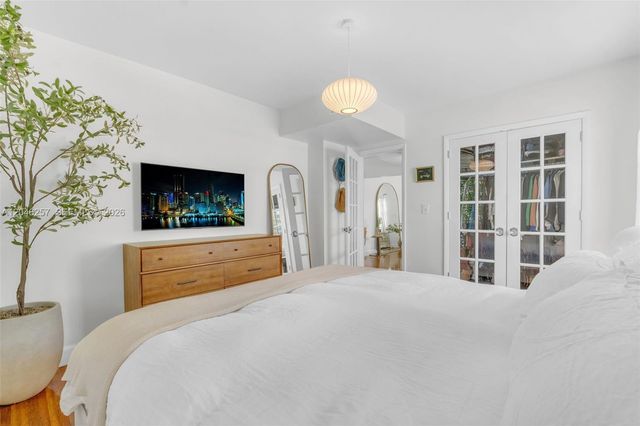 915 8th Street 101, Miami Beach, FL 33139
