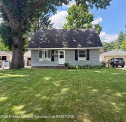 3200 Lawdor Road, Lansing, MI 48911