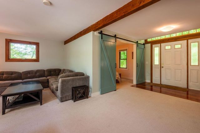 113 Lovejoy Road, Milford, NH 03055