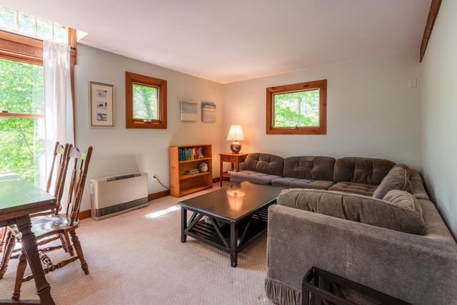 113 Lovejoy Road, Milford, NH 03055