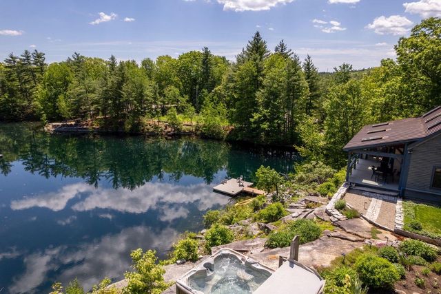 113 Lovejoy Road, Milford, NH 03055