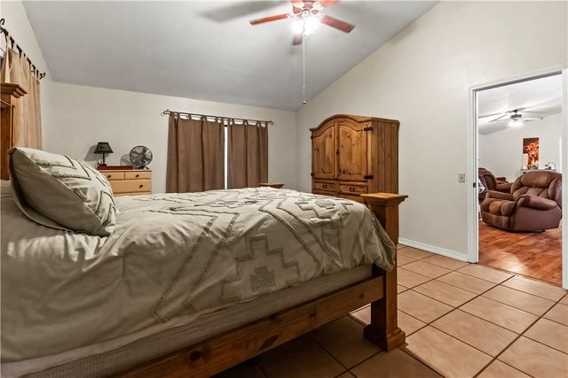 229 Ruby Lane, Yellville, AR 72687