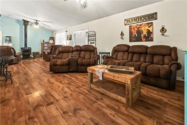 229 Ruby Lane, Yellville, AR 72687