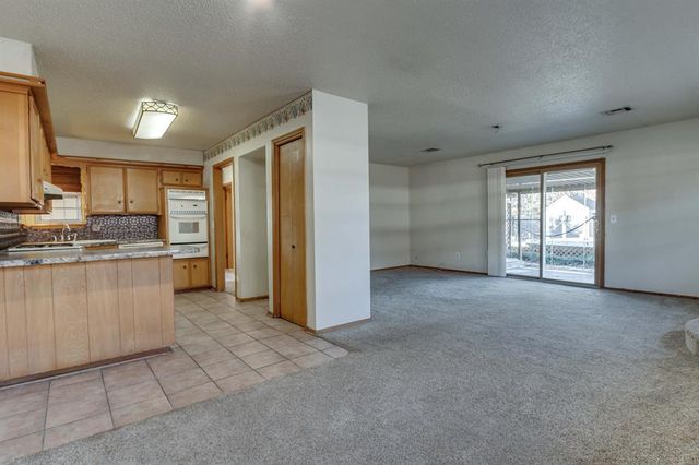 7113 S Linn Avenue, Oklahoma City, OK 73159