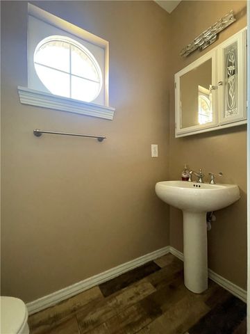 6158 Lemans Dr, Corpus Christi, TX 78414