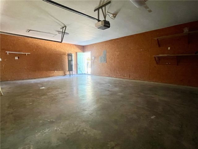 6158 Lemans Dr, Corpus Christi, TX 78414