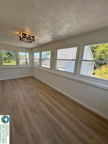 1561 Limeport PIKE, Coopersburg Boro, PA 18036