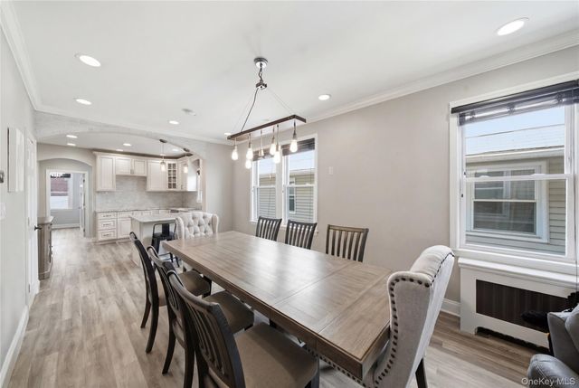 6424 Pleasantview Street, Middle Village, NY 11379