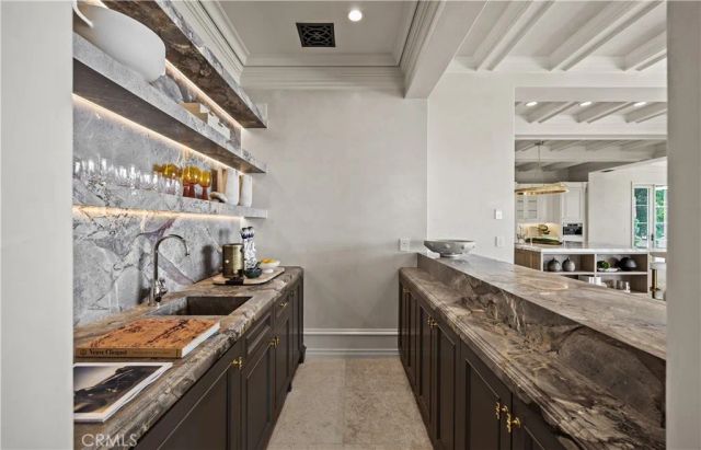 1 Shell Beach, Newport Coast, CA 92657