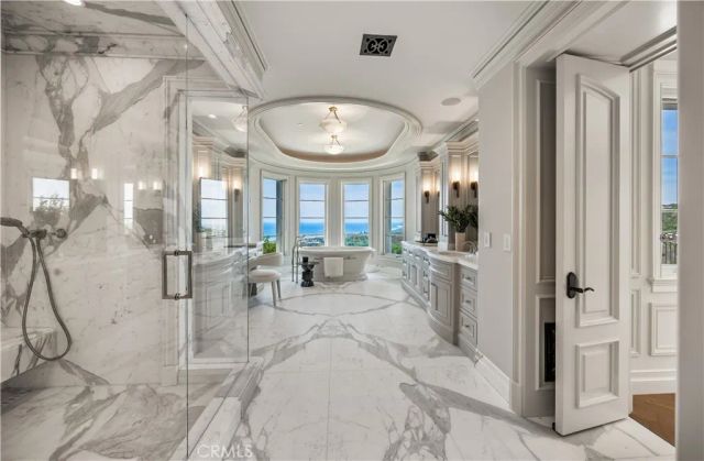 1 Shell Beach, Newport Coast, CA 92657