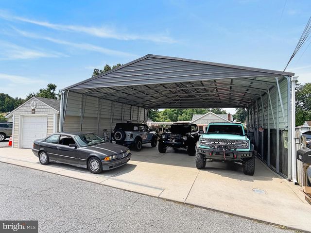 216 NANTICOKE, Essex, MD 21221