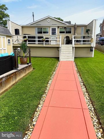 216 NANTICOKE, Essex, MD 21221