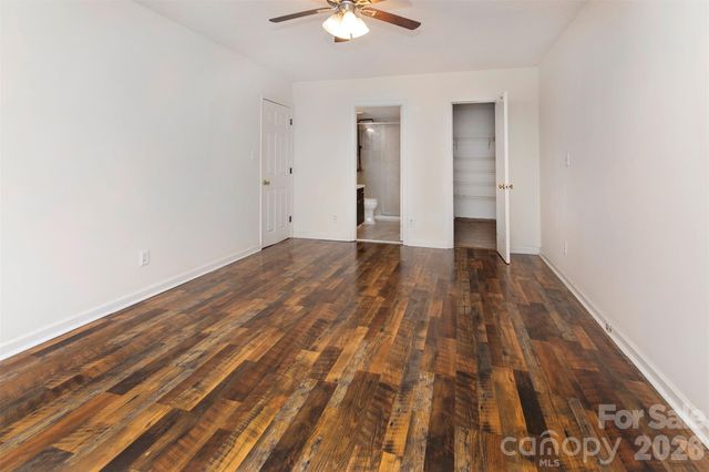 8401 Barncliff Road, Charlotte, NC 28227