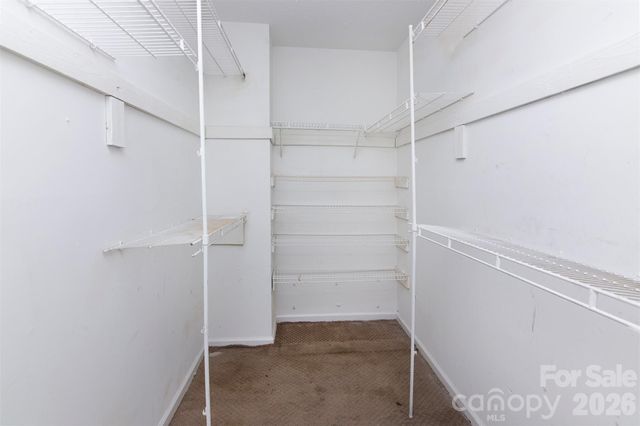 8401 Barncliff Road, Charlotte, NC 28227