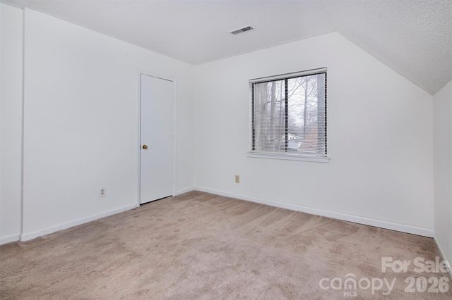 8401 Barncliff Road, Charlotte, NC 28227