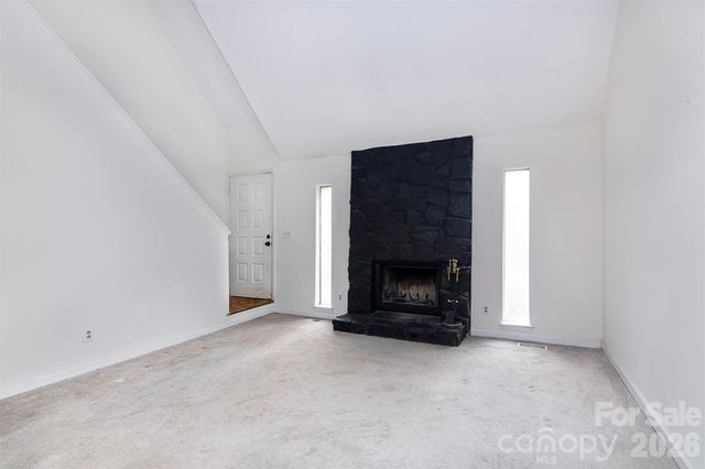 8401 Barncliff Road, Charlotte, NC 28227