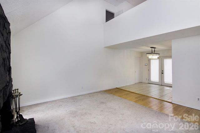 8401 Barncliff Road, Charlotte, NC 28227