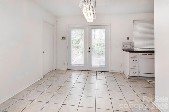 8401 Barncliff Road, Charlotte, NC 28227