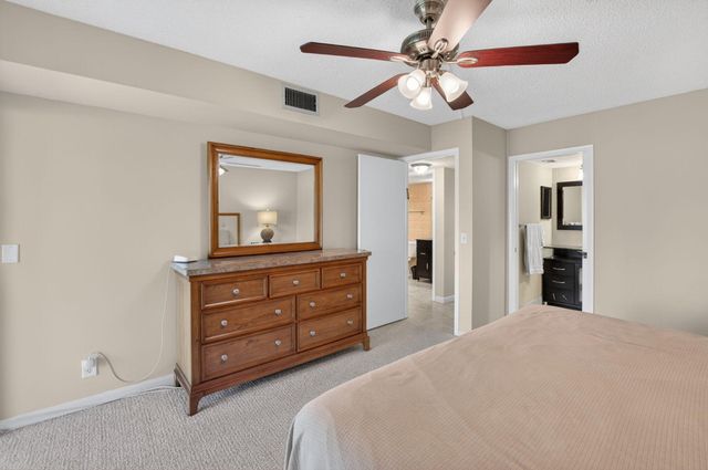 1027 Yarmouth Drive B, Boca Raton, FL 33434