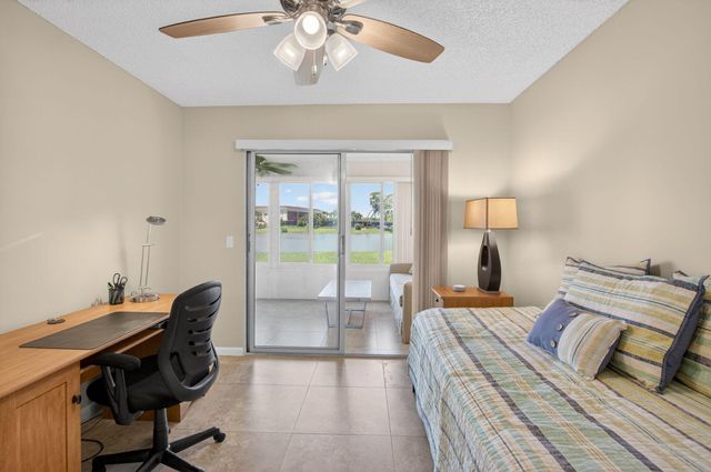 1027 Yarmouth Drive B, Boca Raton, FL 33434