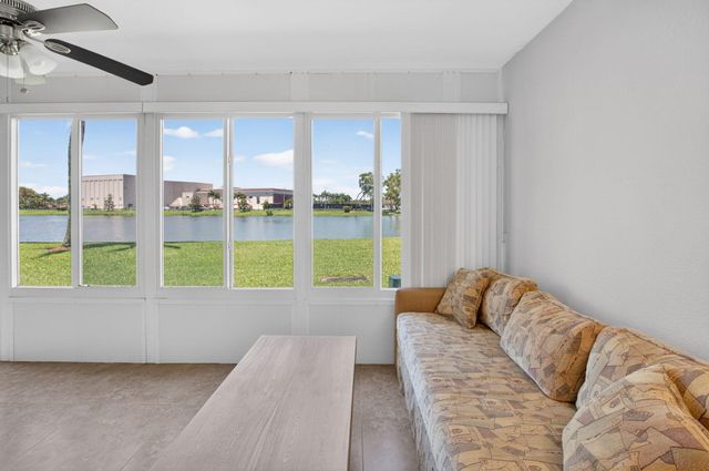 1027 Yarmouth Drive B, Boca Raton, FL 33434