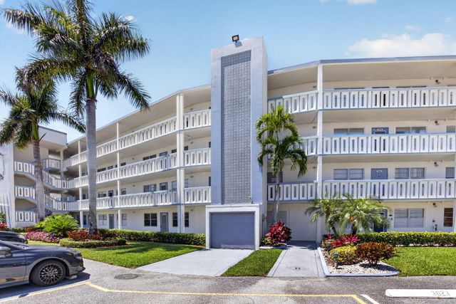 1027 Yarmouth Drive B, Boca Raton, FL 33434