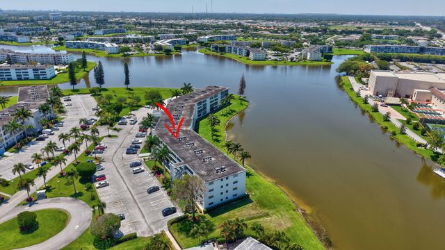 1027 Yarmouth Drive B, Boca Raton, FL 33434