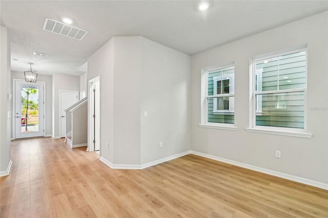 9462 HARTLINE WAY, Orlando, FL 32827