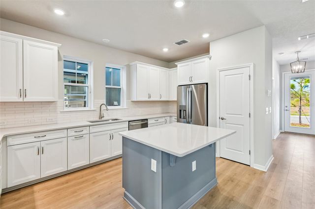 9462 HARTLINE WAY, Orlando, FL 32827