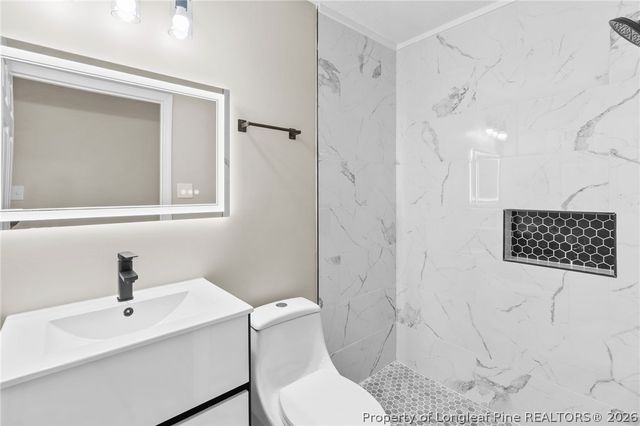 402 Gainey Road, Raeford, NC 28376